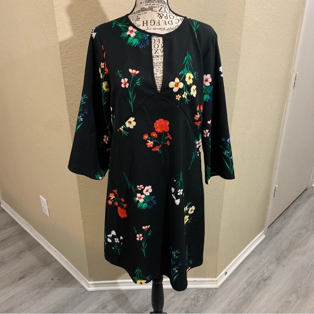 Vince Camuto Black Floral Long Sleeve Dress